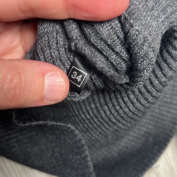 Escada By Margaretha Ley Turtle Neck Sweater Sz 34 Wool - Picture 4 of 6